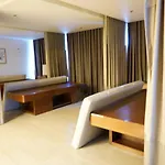 Luxury 2-Bedroom At Bgc Uptown