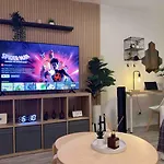 Modern Living In A Metro