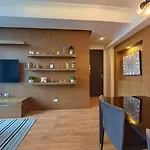 Full-Serviced Residential Apartment In Blue Sapphire, Bgc