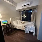 Reign\'S Sweet Place
