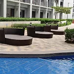 Star Home - Shore 2 Residences