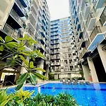 1Br Condo Staycation Near Mall Of Asia & Manila Airport