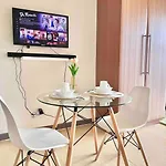 Luxury Bgc Condo Near Venice Mall #Vlra22E