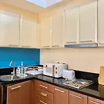Elegant Condo Beside Venice Grand Canal #Vlra23J