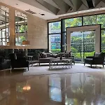 Spacious 1Br Apt Near Nightlife And Business Center In Makati