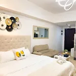 Elegant Venice Condo Mckinley Hill Bgc #Vlrtc5I