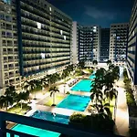 Sojourn At Sea Residences Moa