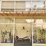 Cozy & Affordable Stay Near Bgc #Rt33005