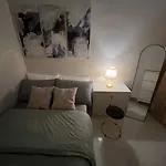 Field Residences - 2Br Condo In Paranaque City Near Naia Airport