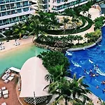 Premium 1Bedroom Condo Unit Near Airport, Moa, Casinos, Sm Bicutan