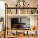 The Brass Burrow, Bel Air Soho Suites