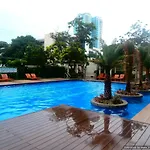 Millionaire Manila Bay Sunset Penthouse Views