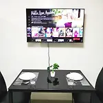 Comfy And Affordable Condo Near Sm Mall Of Asia And Airport With Wifi 068