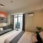 Manhattan Heights 200 Mbps Wifi Great Location In Araneta City