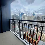 Modern Makati Condo With Balcony & Cityscape Views