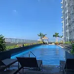 Casa Alia At Coast - Near Moa, Us Embassy, Picc, Wtc