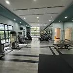 Staycation Near Venice Mall Mckinley Taguig