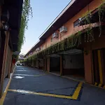 Victoria Court Las Pinas
