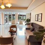 Venetian Panorama Bgc Venice Grand Canal Apart Ment, 4 Bedrooms, For 10 Guests