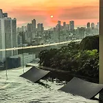 68F 1 Bedroom Penthouse Suite Gramercy Pool Sauna