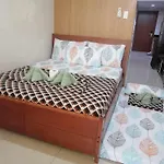2 Bedroom Just Accross Moa And Smx By Jam Ez