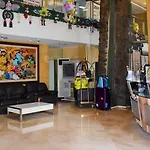 Birch Tower Studio Condo - Staycation In Manila