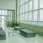 Huge 1Br With Spacious Balcony