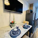 Shore 2 Residences Room 1925 Walk Away From Sm Mall Of Asia, Ikea, Smx And Close To Manila Ocean Park & Picc