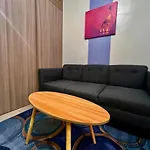 Mall Of Asia - Aseana Nice And Cheap Apartment