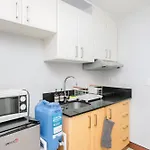 Manhattan Heights Modern Studio