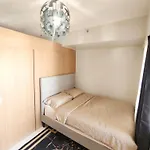 Staycation At Red Residence