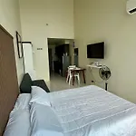 Cozy High Ceiling Studio @ Ortigas Near Podium, Megamall