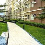 2Br Fully Furnished Unit At Fairview Qc