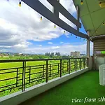 Enjoy This Spacious Staycation