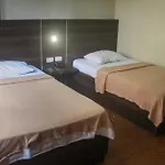 Oyo 1011 First Hotel