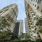 Dh Suites