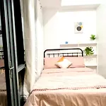 2 Bedroom Condo & Parking At 81 Newport Boulevard - Across Naia Terminal 3