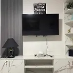 Metros Hideaway Shore 1 Tower B