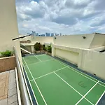 Jl Suite Staycation Near Venice Grand Canal Mall