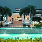 Tropical Bliss Grass Residence Sm North Qc Mla