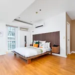 Luxe Suite With 180 Stunning City Views