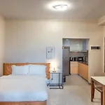 Uptown Bgc Spacious Unit - 1 Queen Bed And Bunkbed