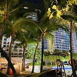 Azure Staycation By Scarlet Suites