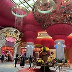Luxury Penthouse Hotel Near City Of Dreams Casino1