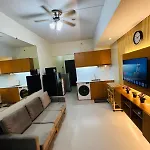 Unit 23L T-B The Pearl Place Ortigas