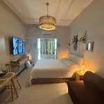 Victoria De Morato