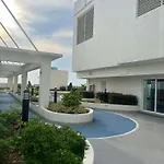 Condo In Fairview