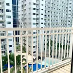 Wowstaycation