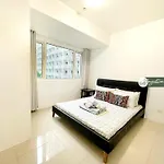 Shore Residences 2 Bedroom With Balcony Near Naia Airport Moa