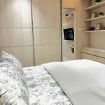 Icy Suite At Shell Residences Near Moa And Naia